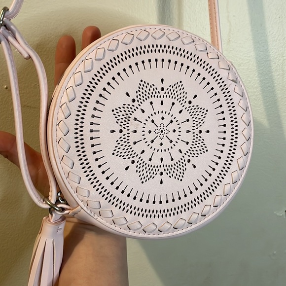 Art class pink boho crossbody bag - Picture 4 of 4